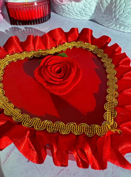 BURNING LOVE Chocolate Box Ash Tray