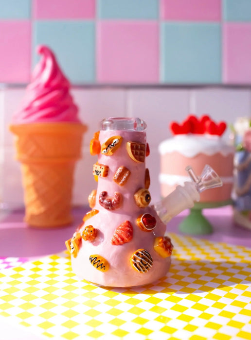 BURNING LOVE Bread Bong