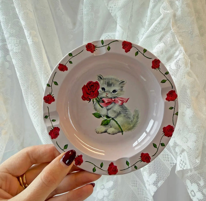 BURNING LOVE Smitten Kitten Ash Tray