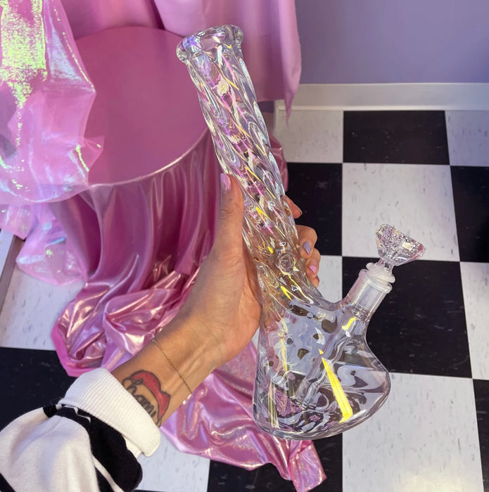 BURNING LOVE Day Dreamer Beaker Bong