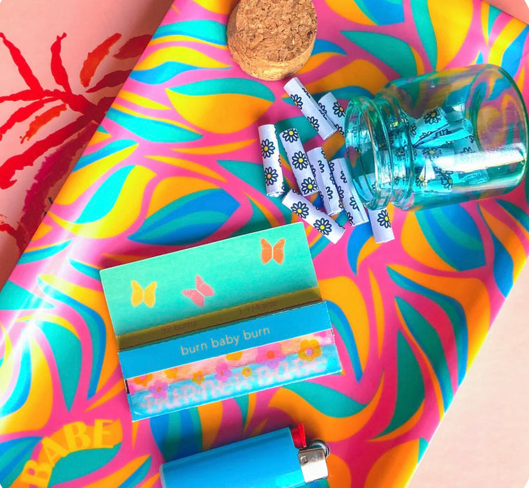 BURNER BABE THE FLAMINGO ROLLING TRAY