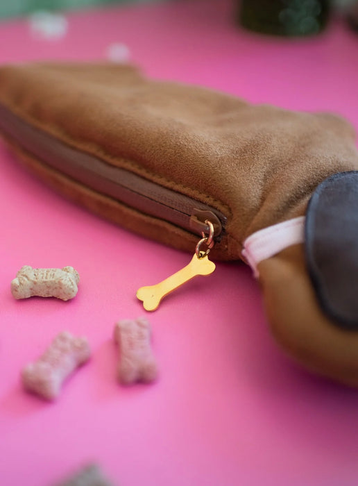 BURNING LOVE Dachshund Smell Proof Bag