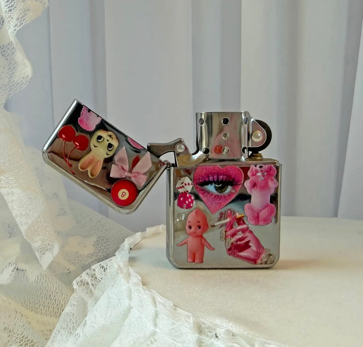 BURNING LOVE Pink Things Lighter
