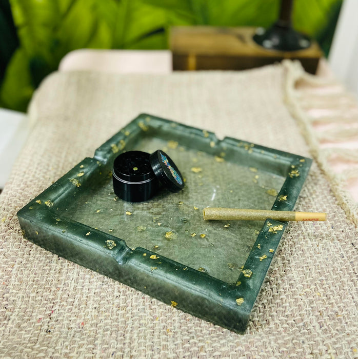 Soleil Bris Large Green with Gold Speckled Square Hand Made Resin Ashtray