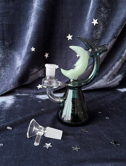 BURNING LOVE Dreamworks Bong